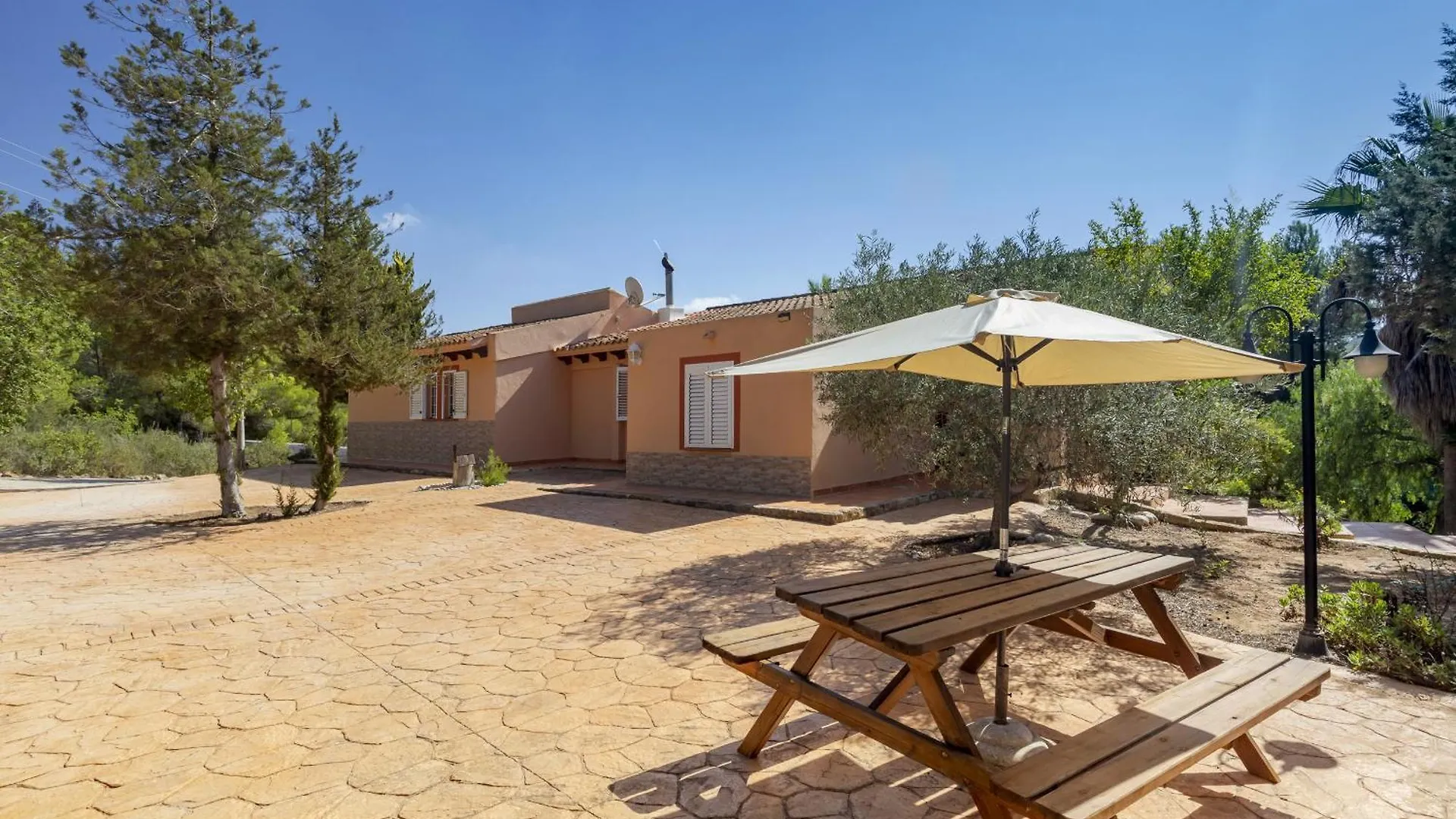 Sol Post Villa Sant Josep de sa Talaia