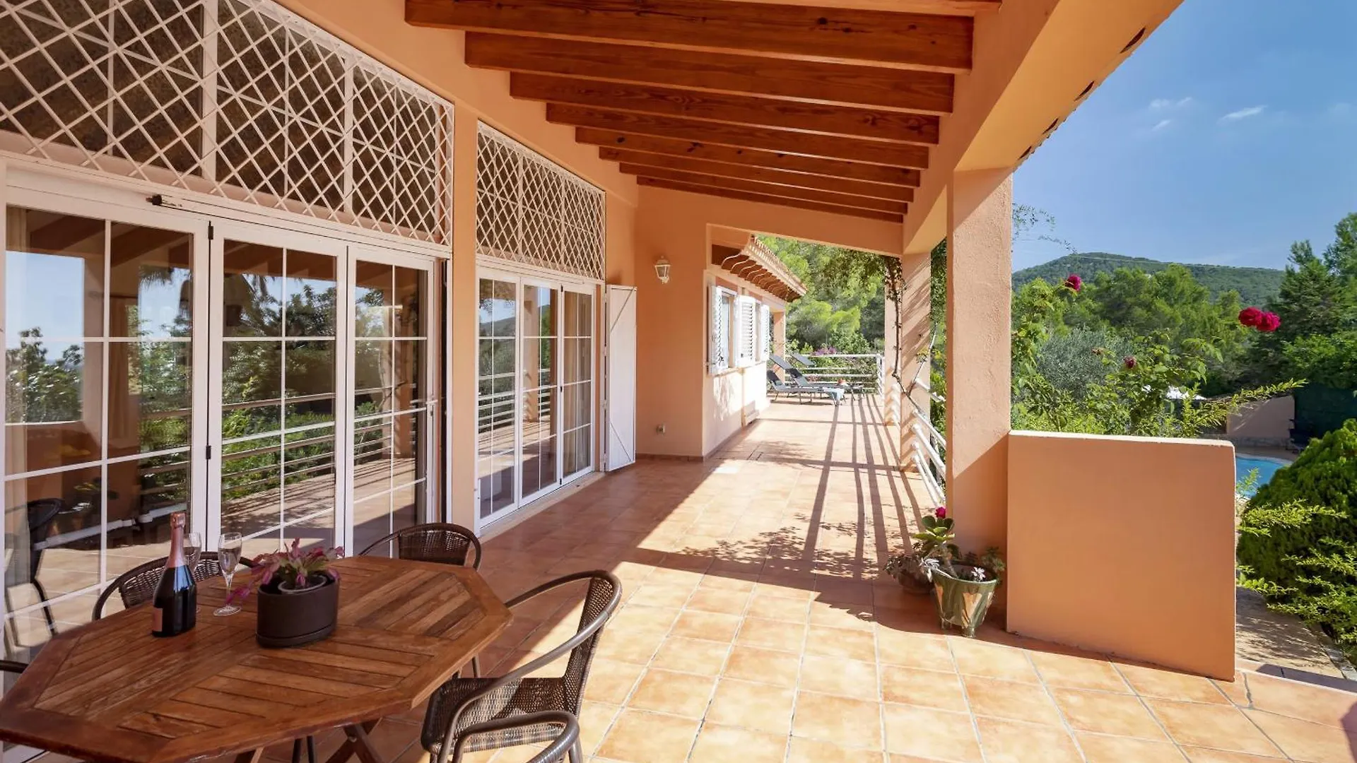 Sol Post Villa Sant Josep de sa Talaia Spain