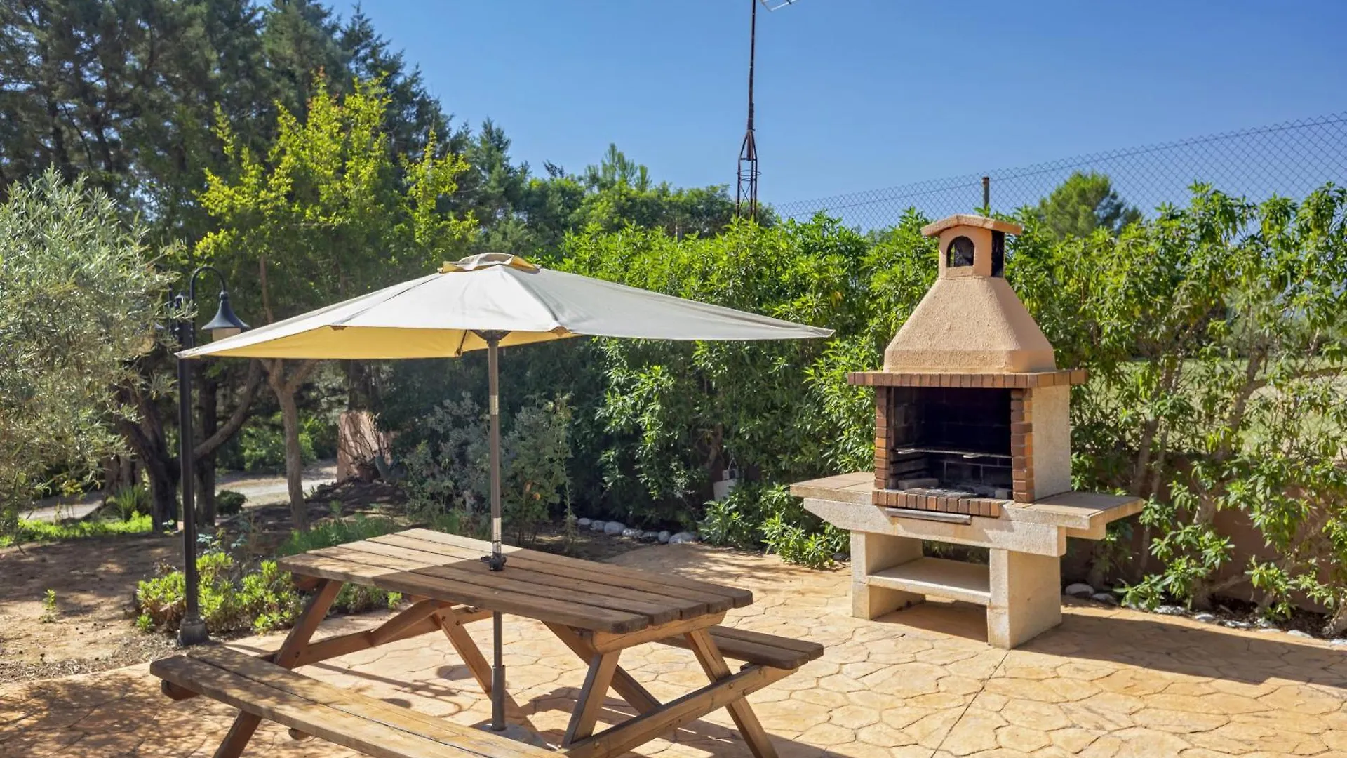 Sol Post Villa Sant Josep de sa Talaia Spain